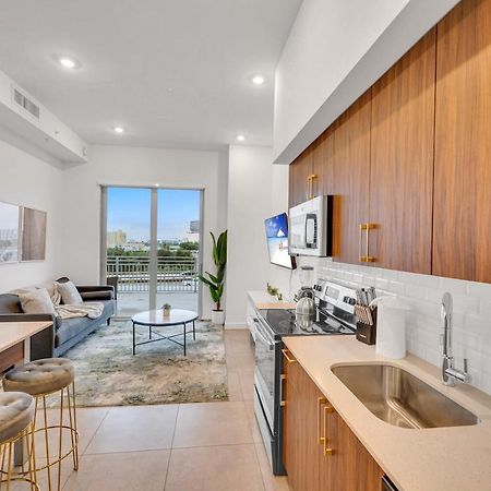 Modern Unit In Downtown Miami With Free Parking Apartment Bagian luar foto
