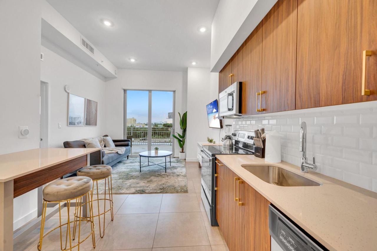 Modern Unit In Downtown Miami With Free Parking Apartment Bagian luar foto
