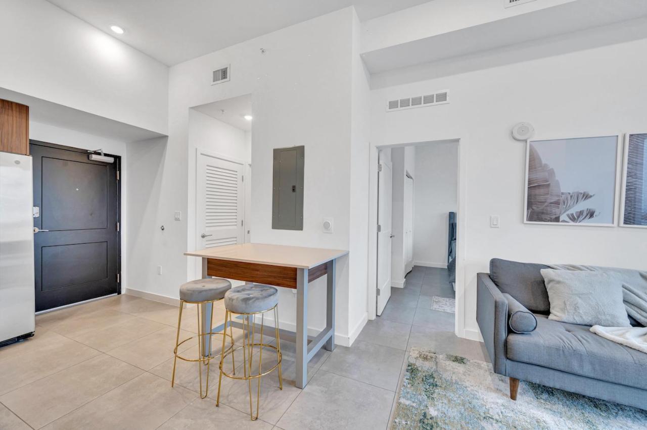 Modern Unit In Downtown Miami With Free Parking Apartment Bagian luar foto