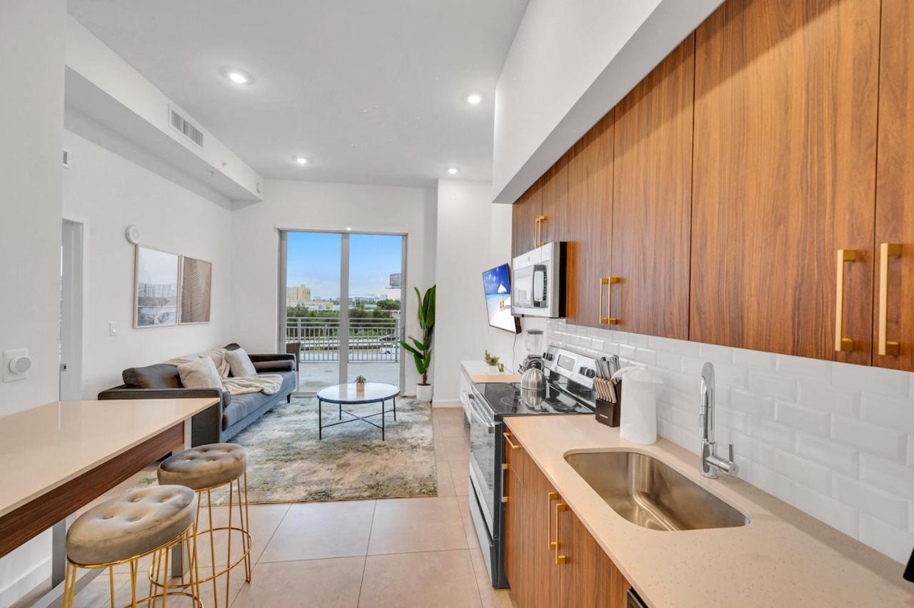 Modern Unit In Downtown Miami With Free Parking Apartment Bagian luar foto