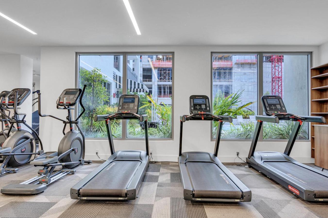 Modern Unit In Downtown Miami With Free Parking Apartment Bagian luar foto