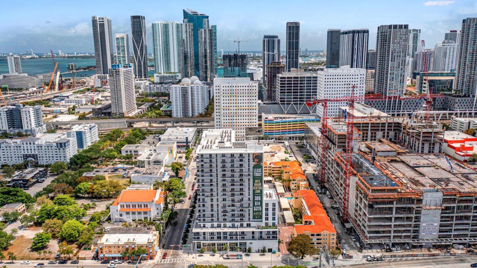 Modern Unit In Downtown Miami With Free Parking Apartment Bagian luar foto